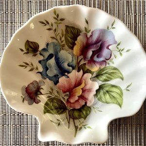 Royal Staford for Victoria’s Secret soap/trinket dish